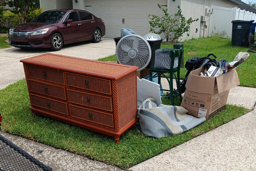 Out With the Old, In with the New: Start Spring 2025 Fresh with a Junk-Free Home 4 Household Furniture & appliances placed outside the home