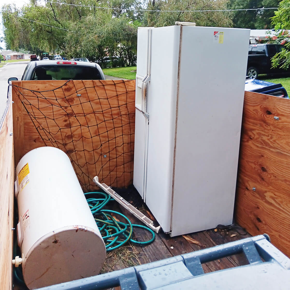 Refrigerator in Trailer along with Geyser